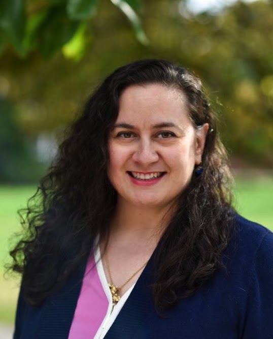 Dr. Alejandra Juno Rodríguez Villar